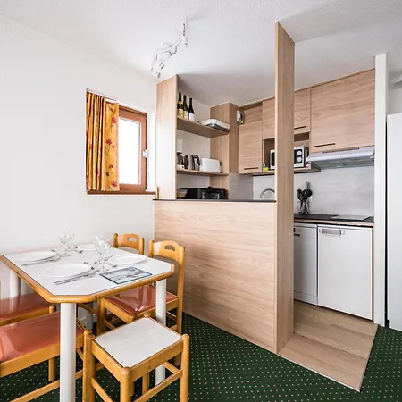 Appartement Necou 105 *
